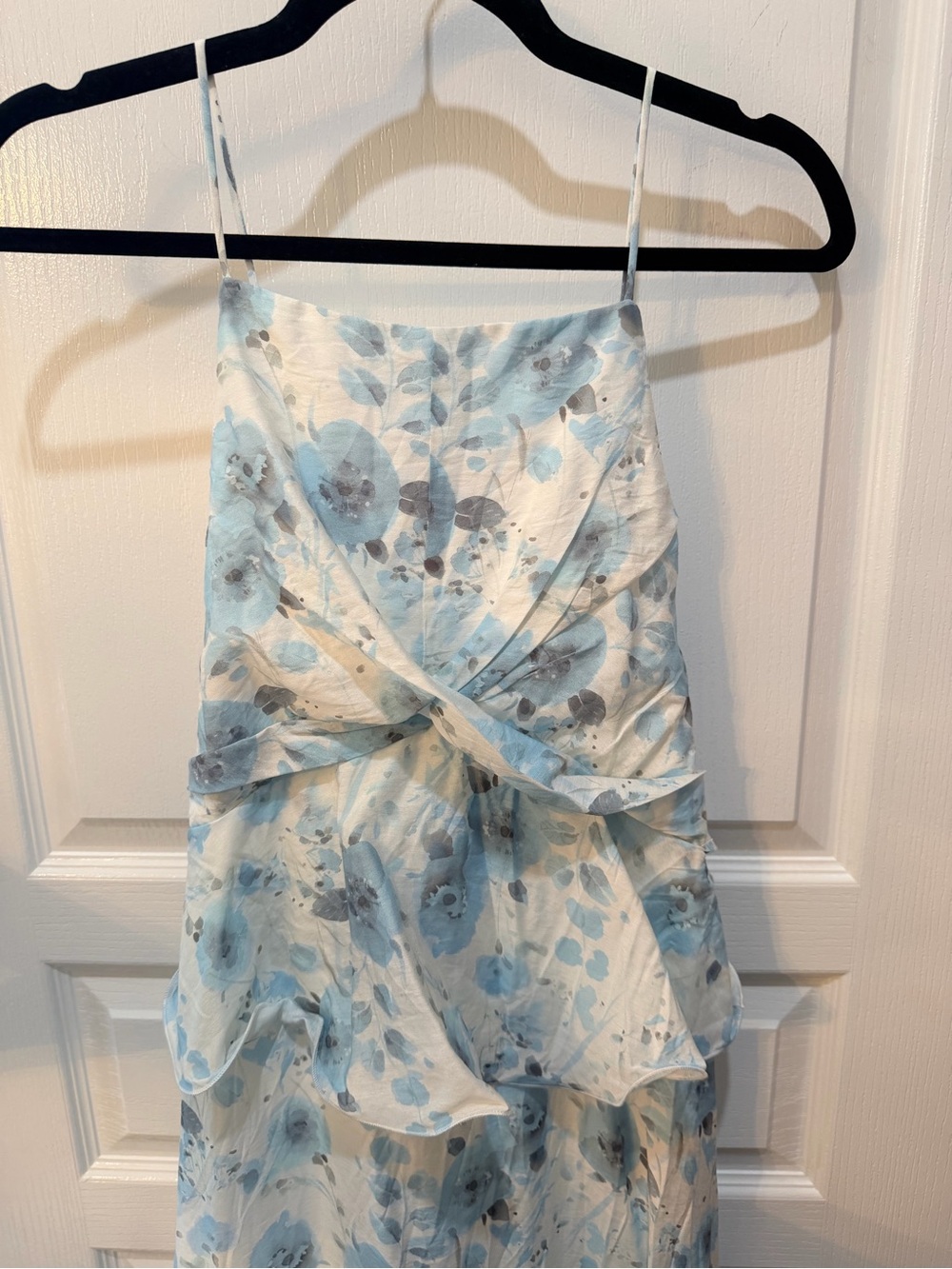 Indikah Light Blue Floral Spaghetti Strap Maxi Dress size US Small